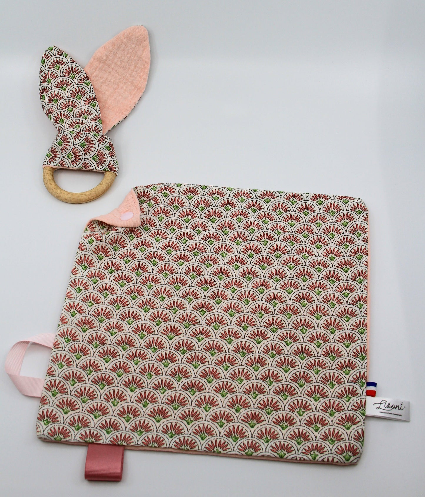 Doudou d’éveil — Provence Rose Llooni