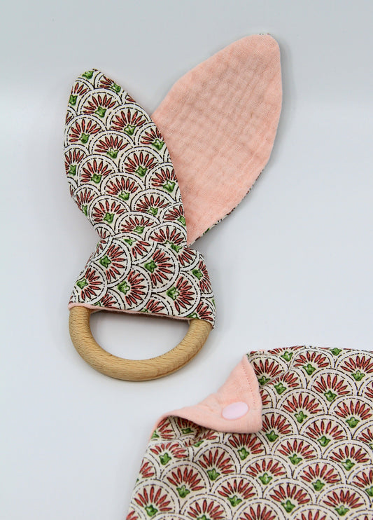 Doudou d’éveil — Provence Rose Llooni