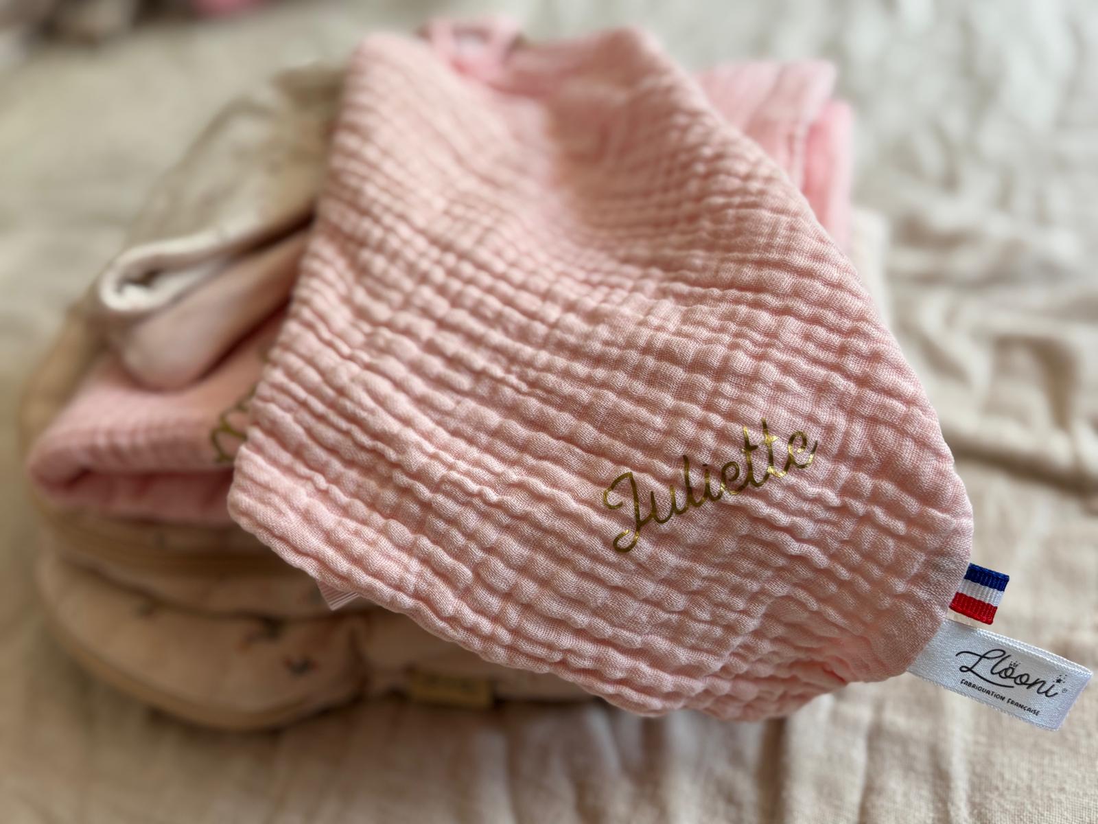 Doudou lapin Personnalisable · Lange Rose layette Llooni