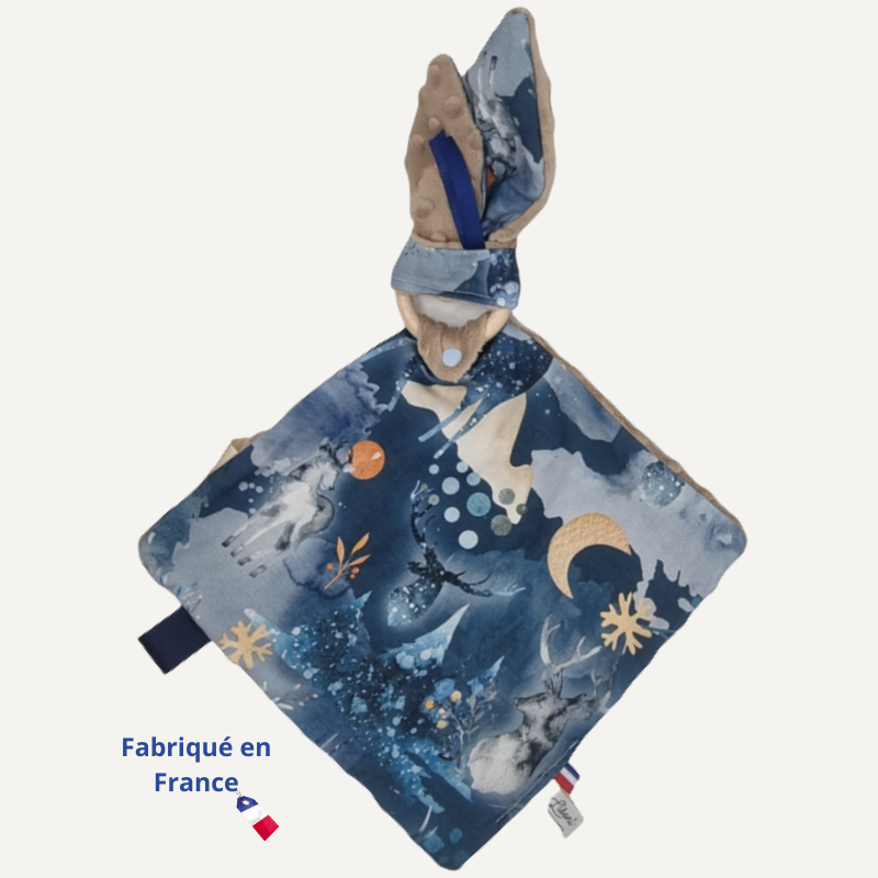 Doudou lapin bleu nuit – imprimé cerf d'hiver Llooni